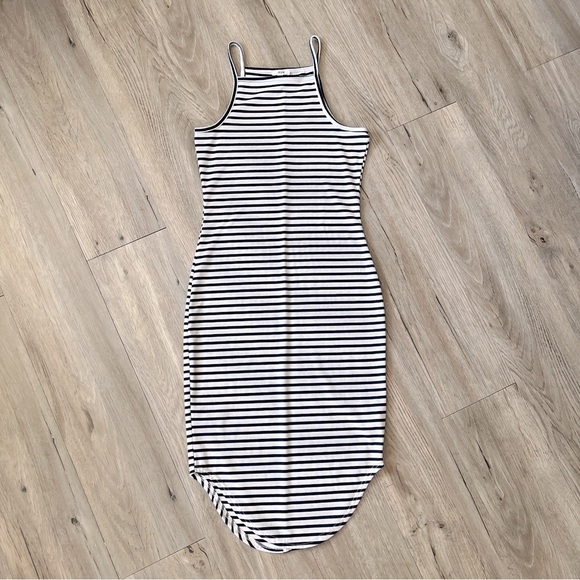 Ardene Striped Dress - Picture 1 of 3